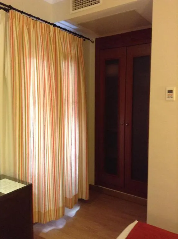 Guest house Hostal Al-Andalus Conil De La Frontera