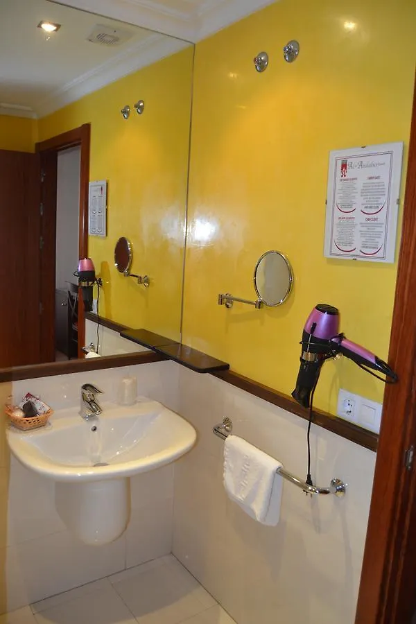 Hostal Al-Andalus Conil De La Frontera 0*,