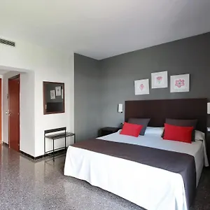 hotel-marblau-tossa.catalonia-hotels.com/